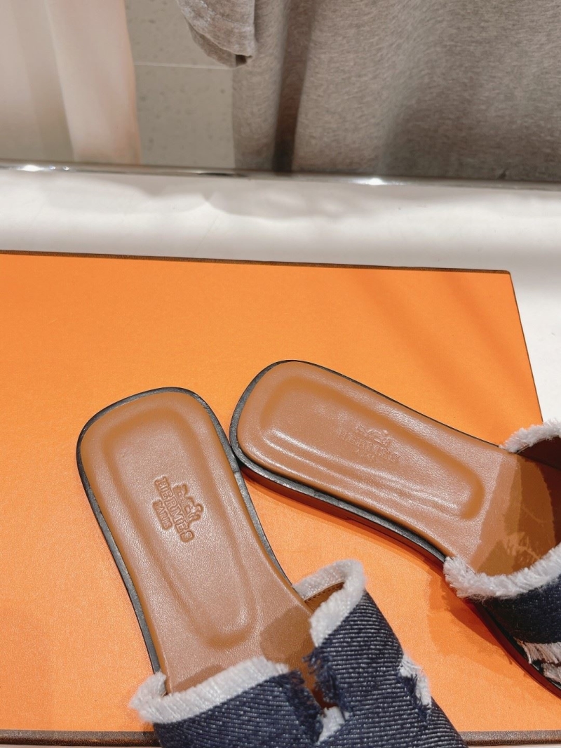 Hermes Slippers